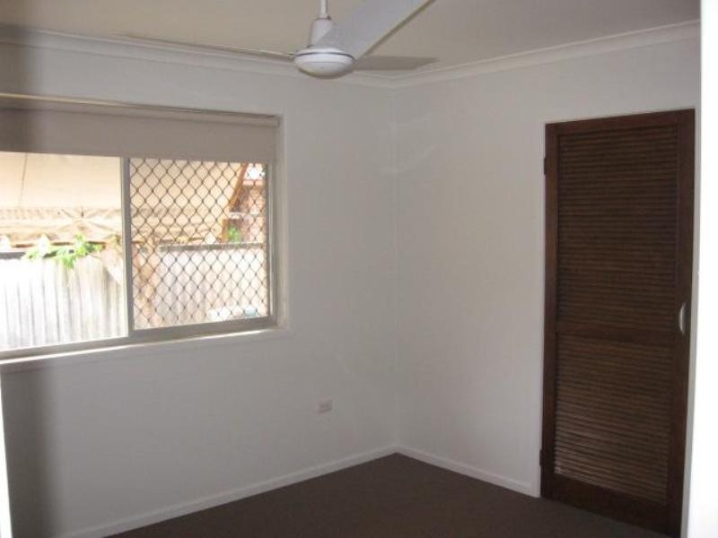 14 Shoveller Avenue, Paradise Point QLD 4216