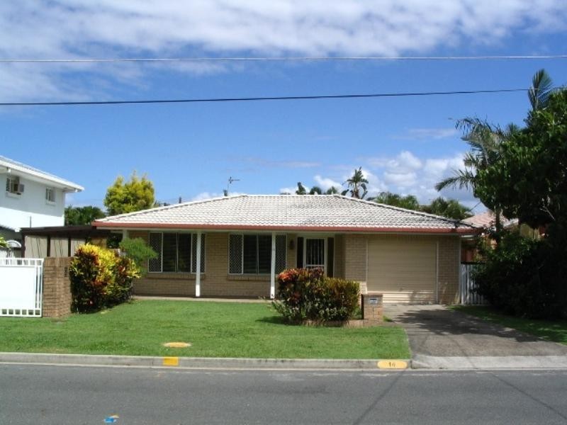 14 Shoveller Avenue, Paradise Point QLD 4216