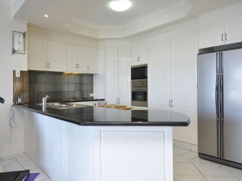 36 Calmwater Crescent, Helensvale QLD 4212