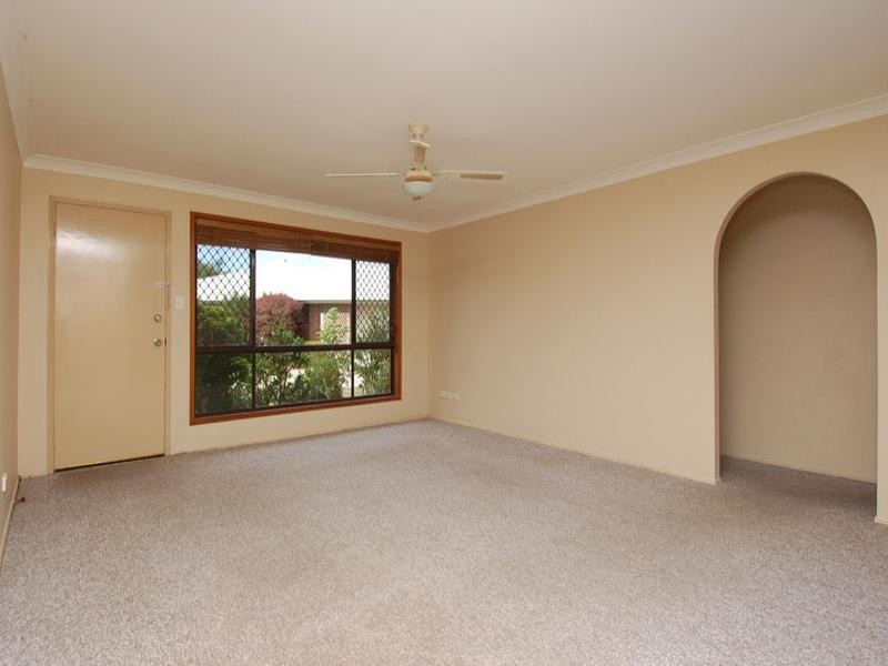 1/14 Burwood Court, Labrador QLD 4215