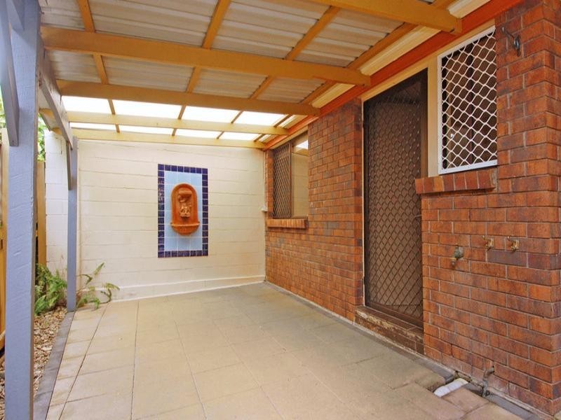 1/14 Burwood Court, Labrador QLD 4215