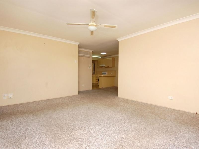 1/14 Burwood Court, Labrador QLD 4215