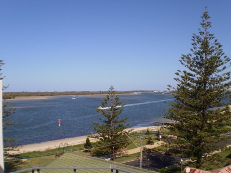 Biggera Waters QLD 4216