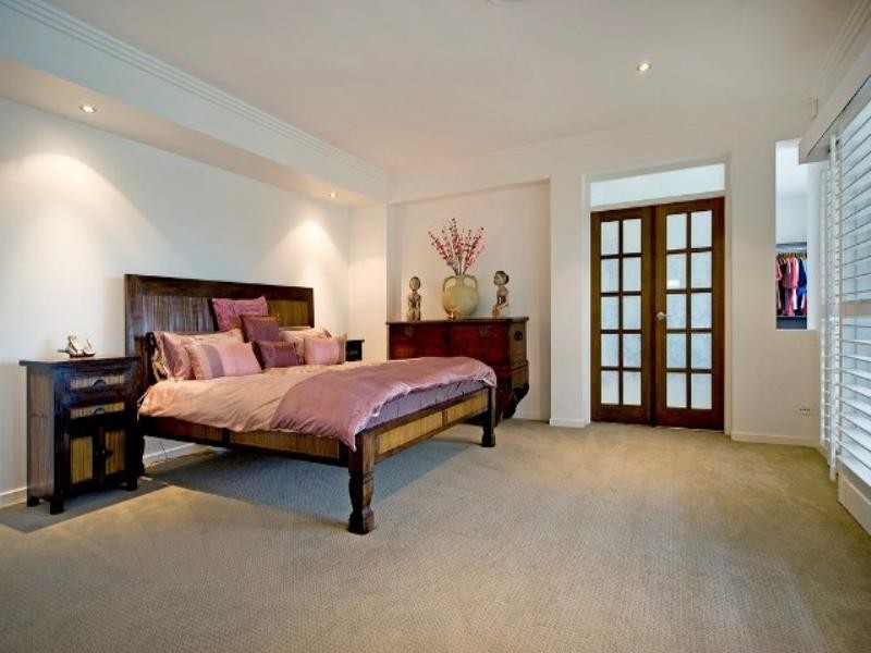 21 Parkview Place, Hope Island QLD 4212