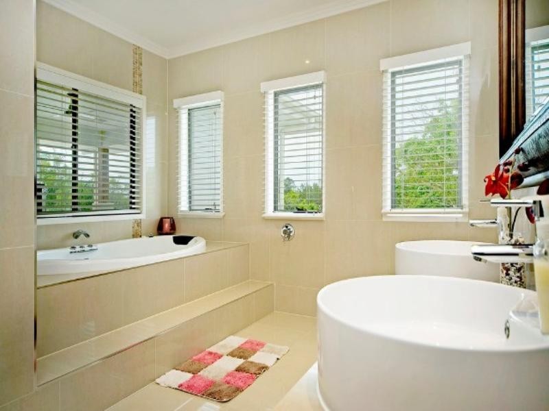 21 Parkview Place, Hope Island QLD 4212