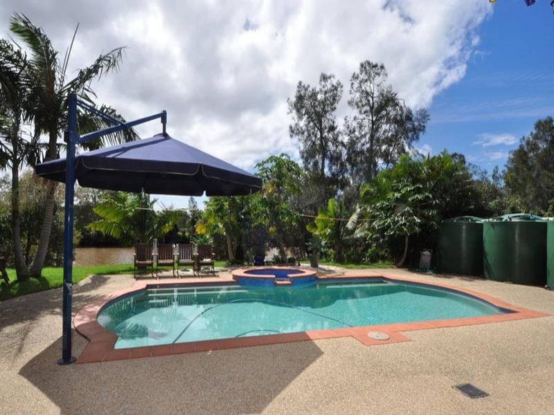 Hope Island QLD 4212