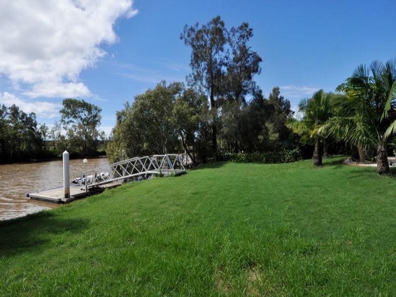 Hope Island QLD 4212