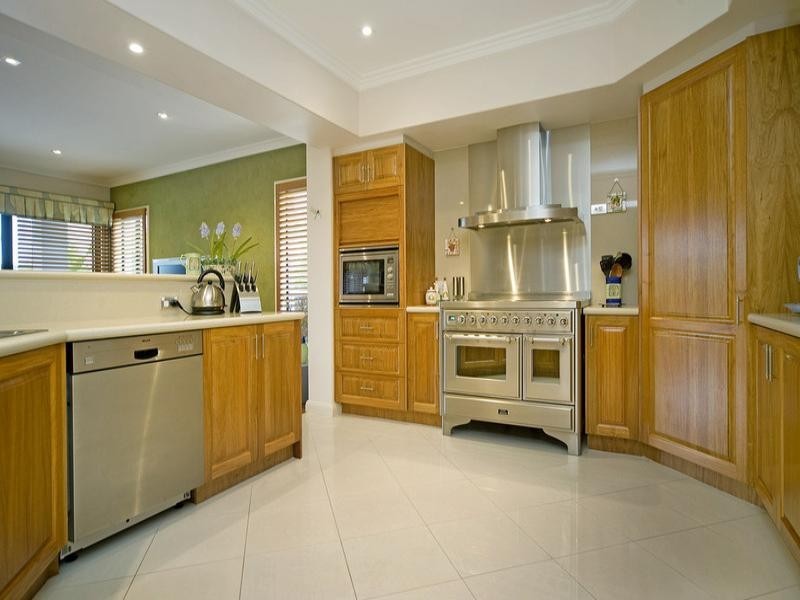 19 Mandolin Avenue, Hope Island QLD 4212