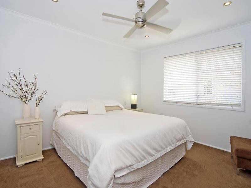 14 Deagon Drive, Runaway Bay QLD 4216