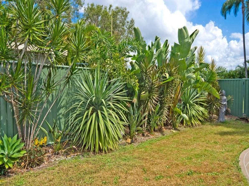 14 Deagon Drive, Runaway Bay QLD 4216