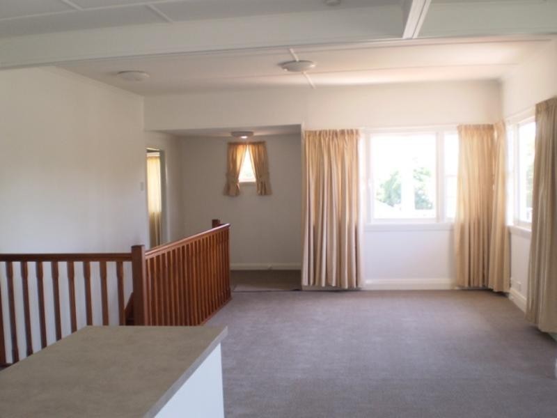 Labrador QLD 4215