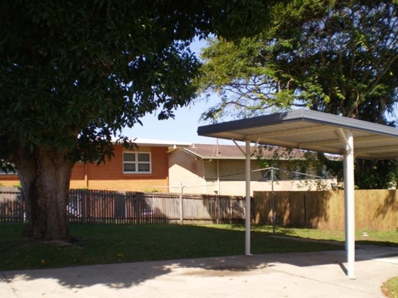 Labrador QLD 4215
