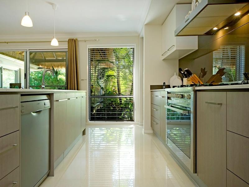 110 Compass Drive, Biggera Waters QLD 4216