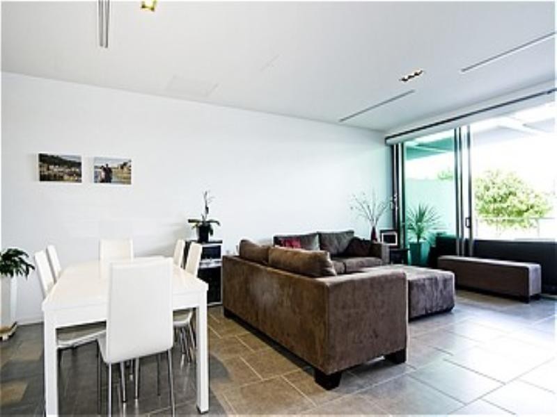 2108 Marine Precinct East, Paradise Point QLD 4216