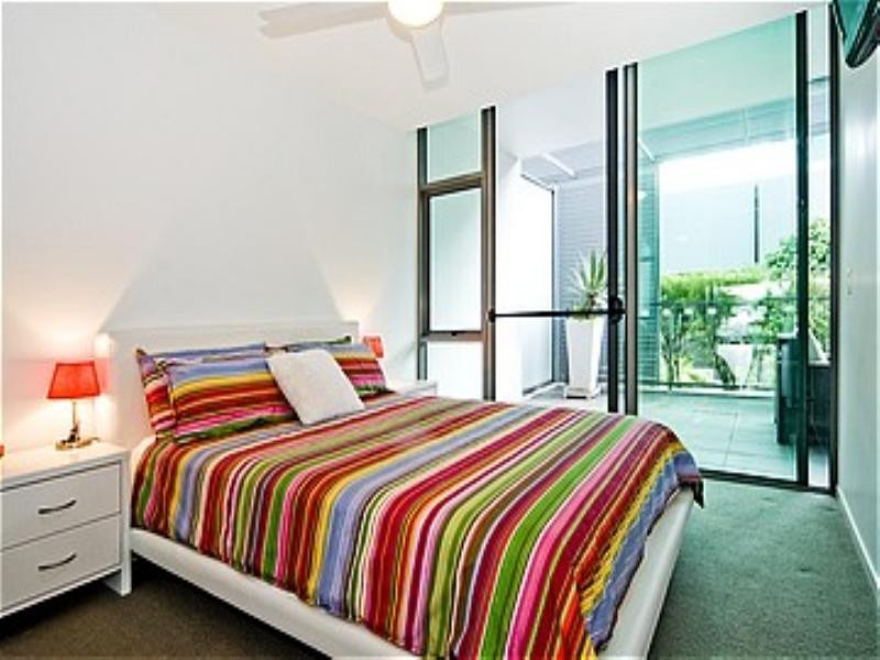 2108 Marine Precinct East, Paradise Point QLD 4216