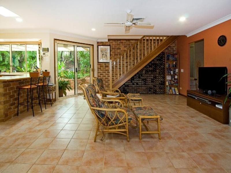 4 Rosebud Close, Parkwood QLD 4214