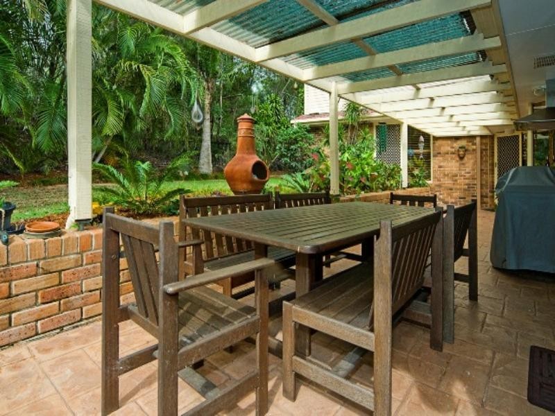 4 Rosebud Close, Parkwood QLD 4214