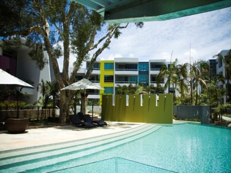 T13/28 Bayview Street, Runaway Bay QLD 4216