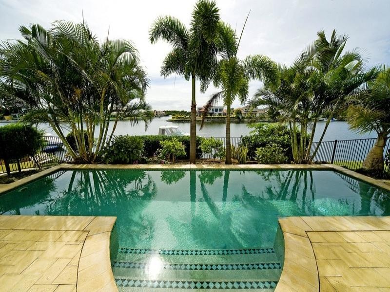 25 Windchimes Way, Hope Island QLD 4212