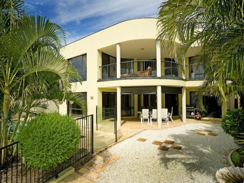 25 Windchimes Way, Hope Island QLD 4212