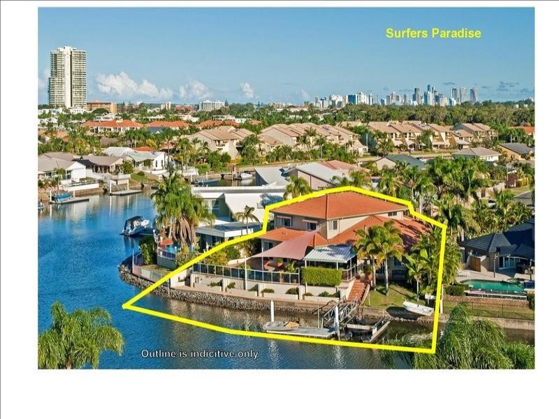2 Sundance Way, Runaway Bay QLD 4216