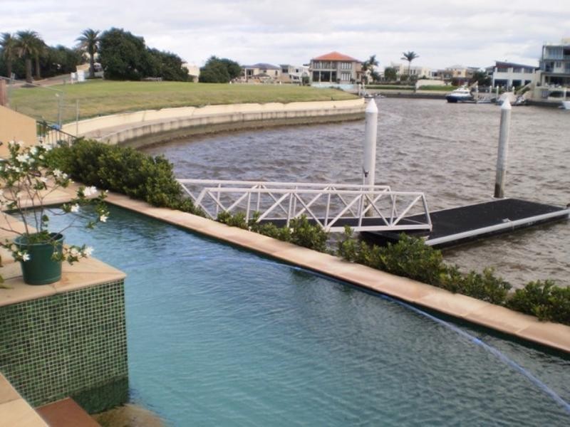 Paradise Point QLD 4216
