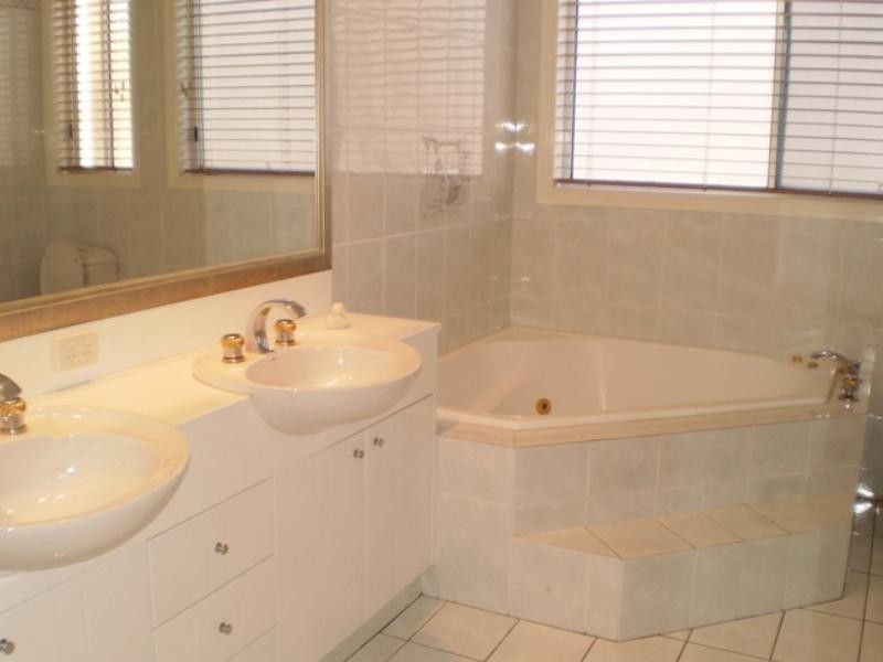 Sanctuary Cove QLD 4212