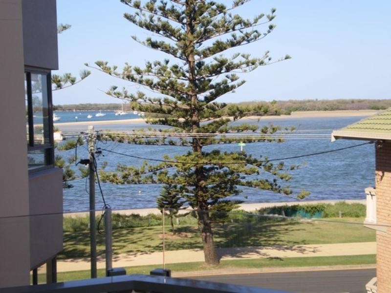 Biggera Waters QLD 4216
