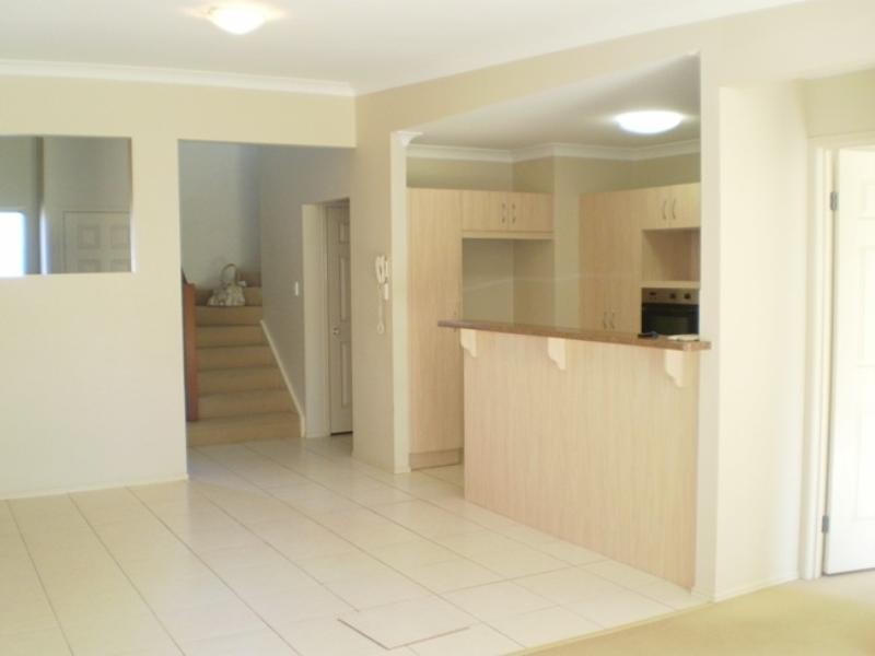 Hope Island QLD 4212