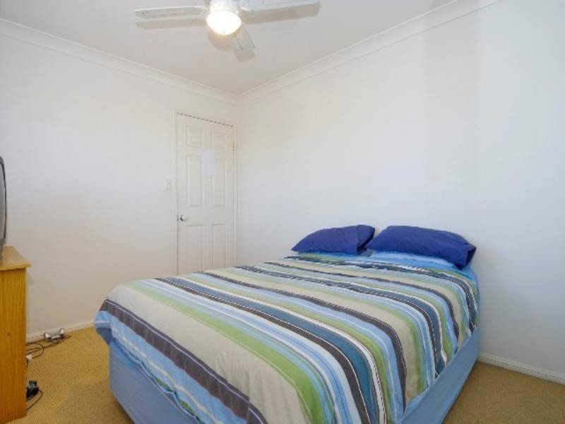 1/28 Vaggelas Crescent, Biggera Waters QLD 4216