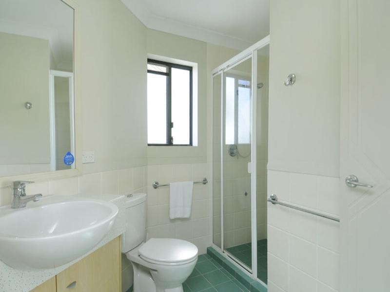 301/392 Marine Parade “Sandcastles”, Labrador QLD 4215