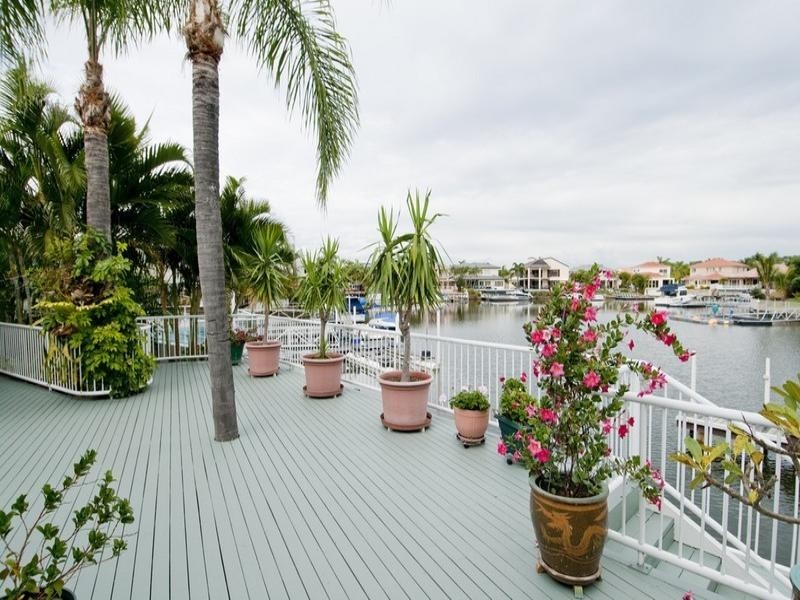 116 Pebble Beach Drive, Runaway Bay QLD 4216