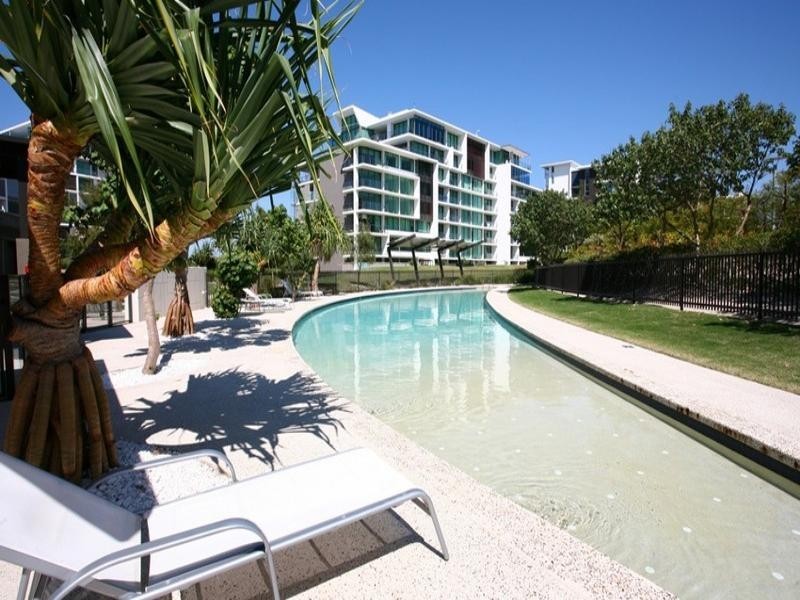 Paradise Point QLD 4216