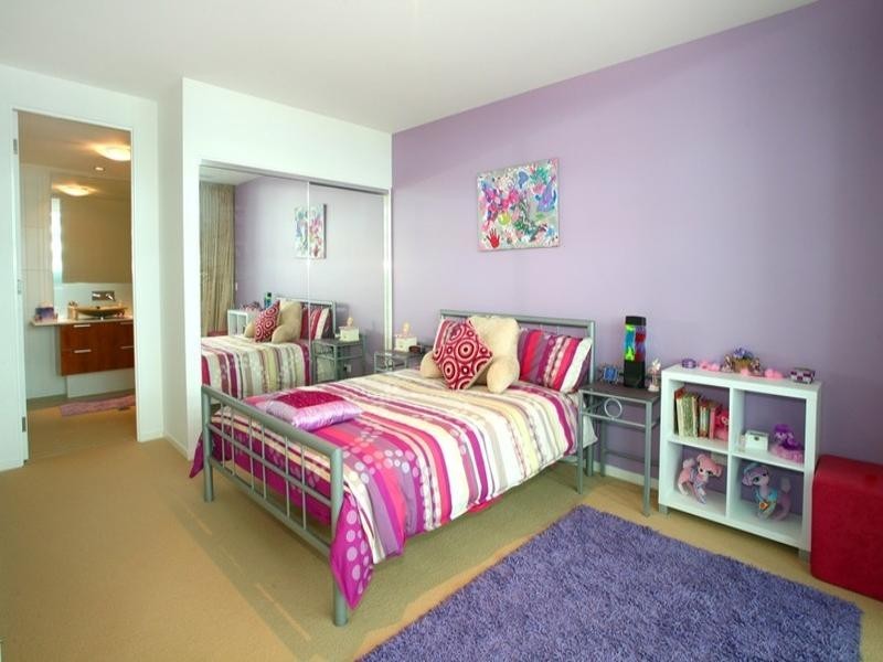 Paradise Point QLD 4216