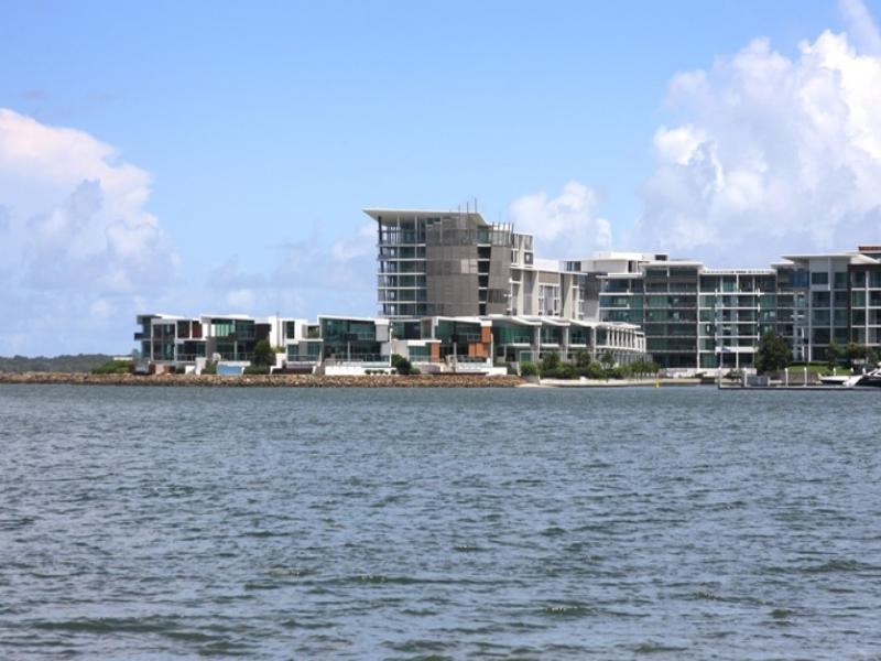 Paradise Point QLD 4216