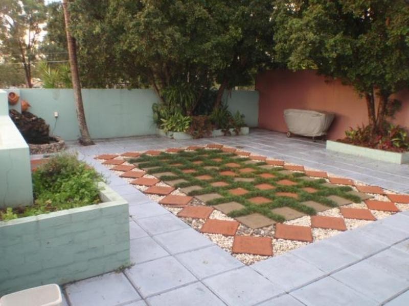 1/94 Imperial Parade, Labrador QLD 4215