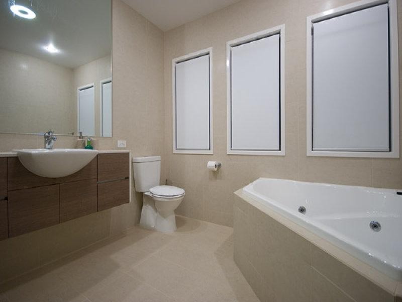 Paradise Point QLD 4216