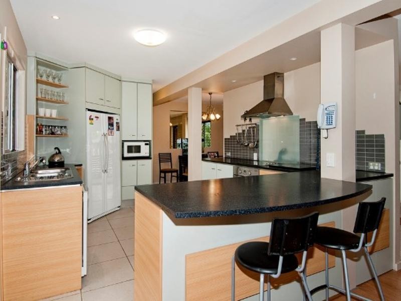 42 Coombabah Road, Biggera Waters QLD 4216