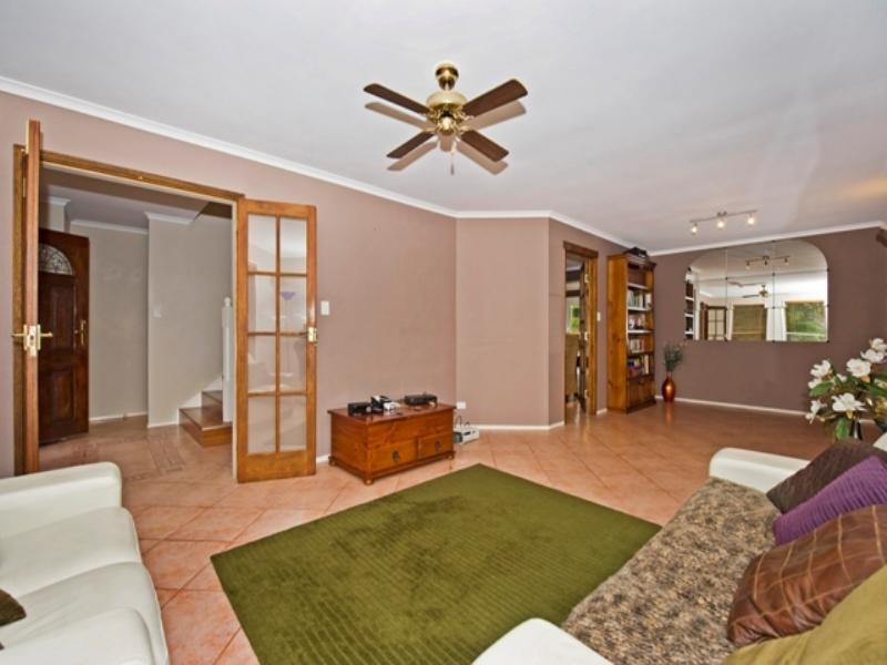 24 Shinnecock Close, Hope Island QLD 4212