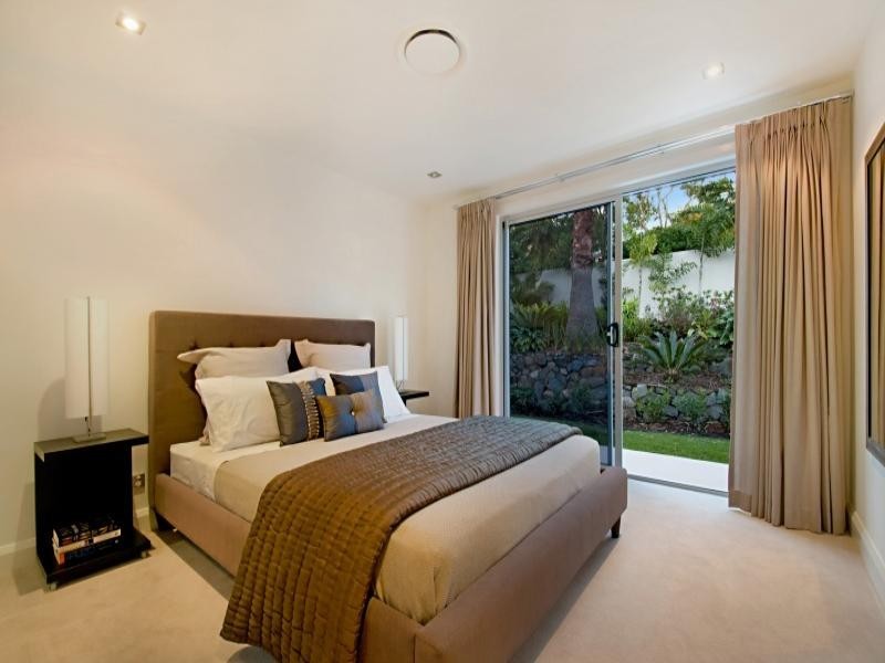 5802 Clearwater Crescent, Sanctuary Cove QLD 4212