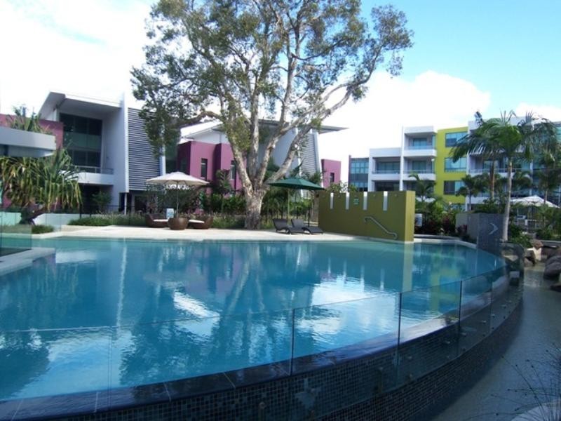 15I Harmony/28 Bayview Street, Runaway Bay QLD 4216