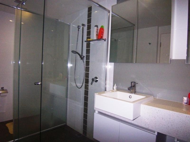 15I Harmony/28 Bayview Street, Runaway Bay QLD 4216