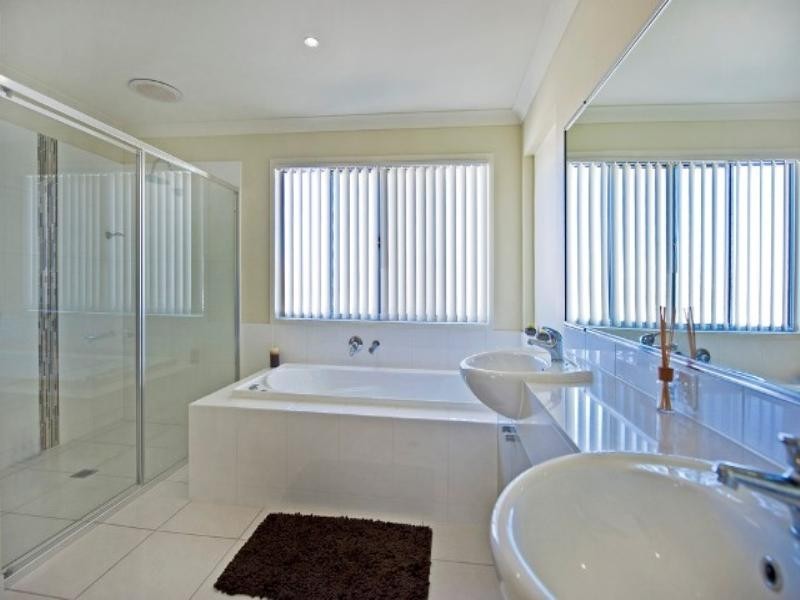 46 Candlebark Circuit, Upper Coomera QLD 4209