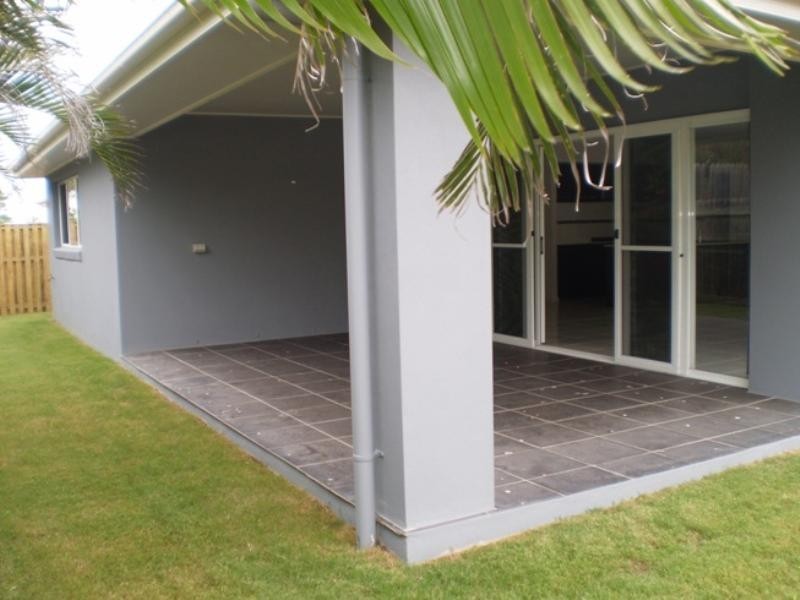 Hope Island QLD 4212