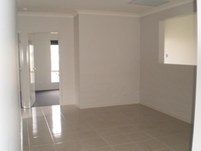 Hope Island QLD 4212