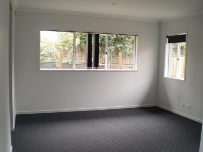 Hope Island QLD 4212