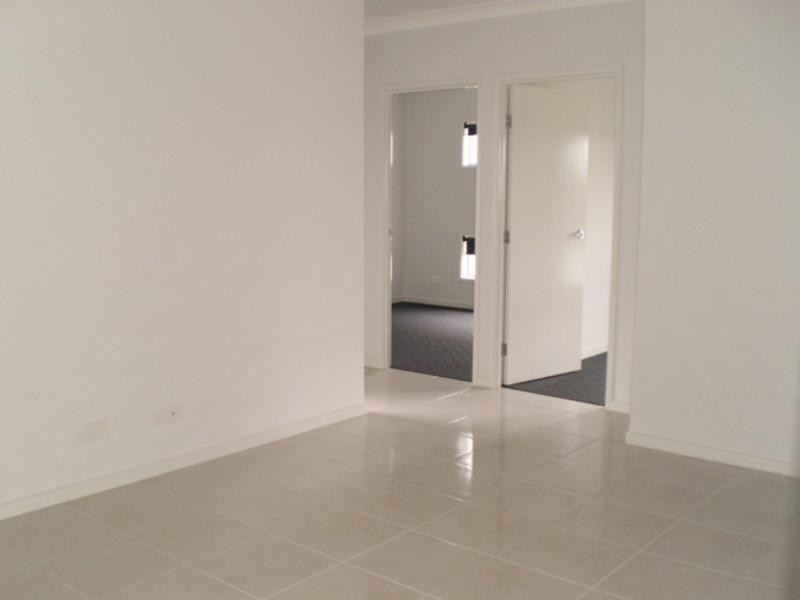 Hope Island QLD 4212