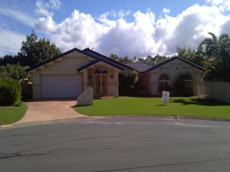 14 Kirdford Court, Arundel QLD 4214