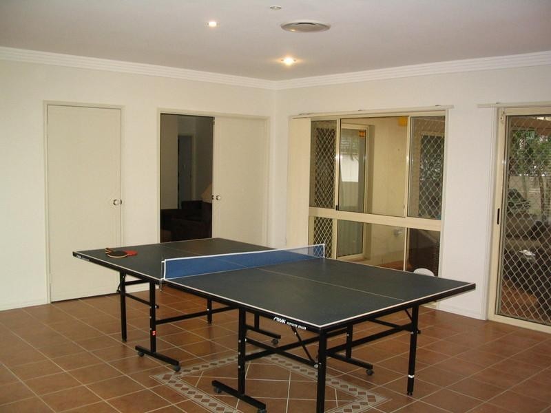 14 Kirdford Court, Arundel QLD 4214