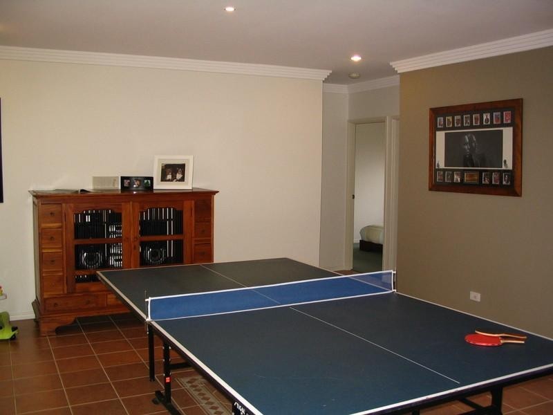 14 Kirdford Court, Arundel QLD 4214